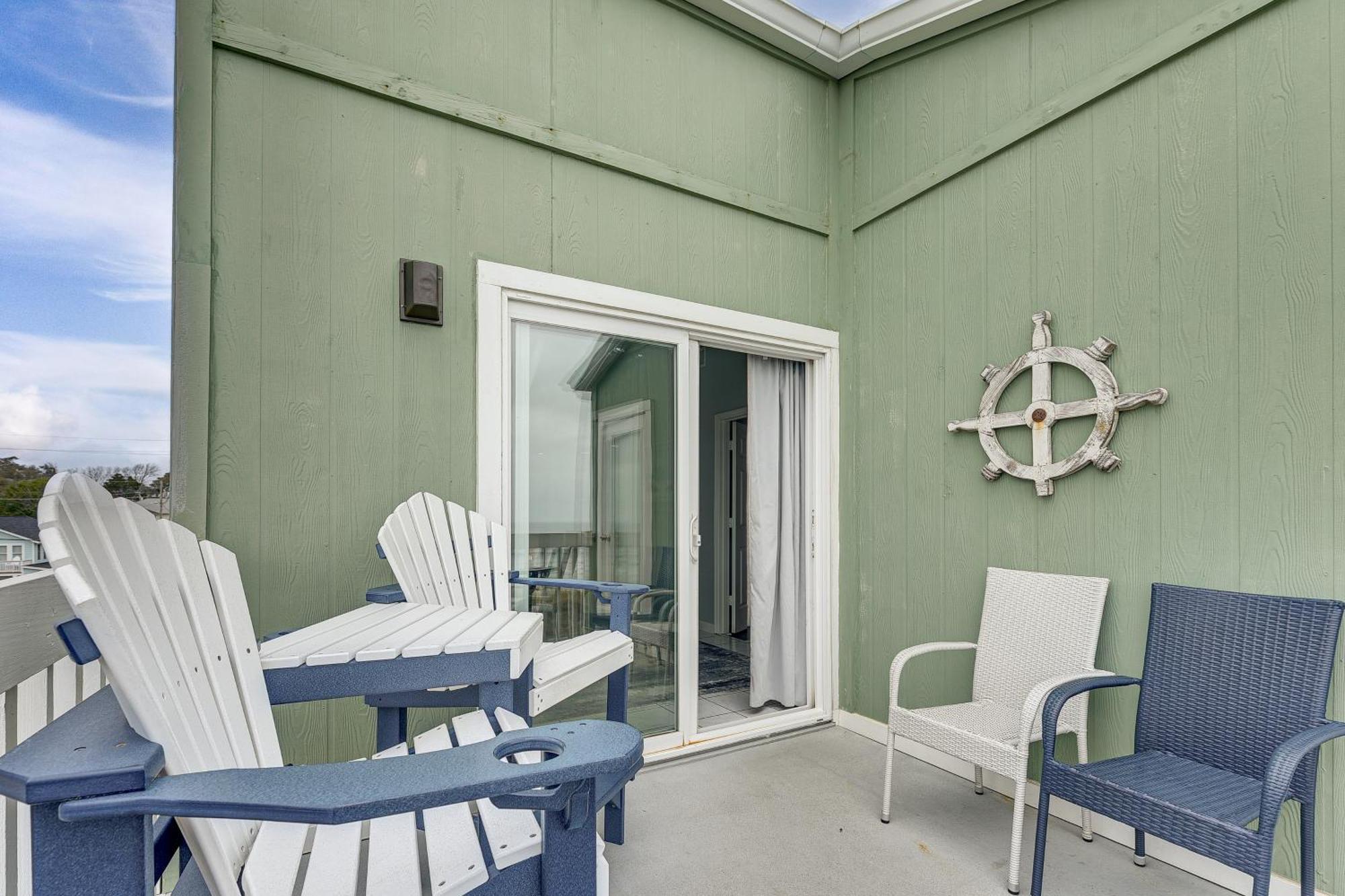 Sunny Seaside With View - Walk To Apartamento