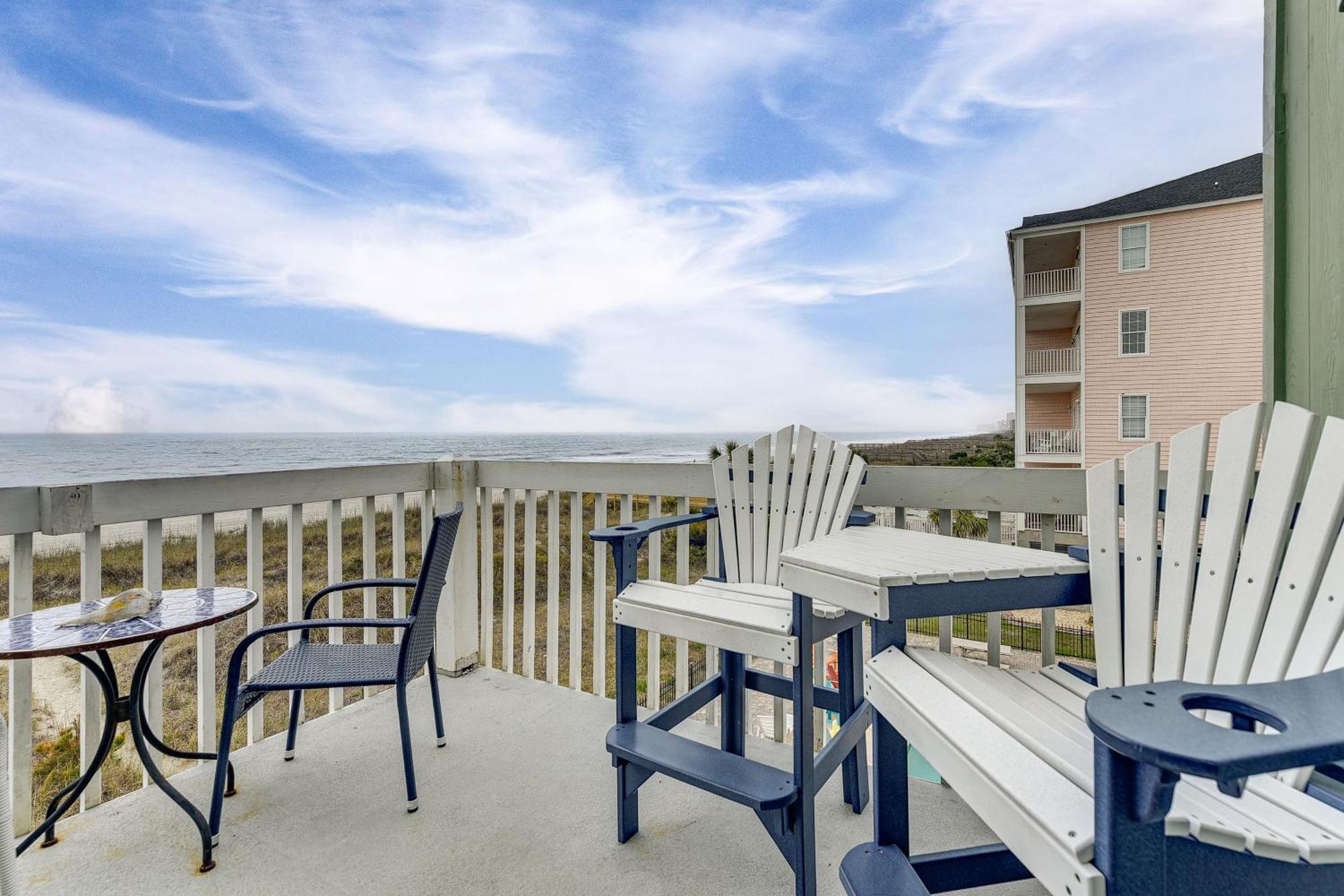 Apartamento Sunny Seaside With View - Walk To